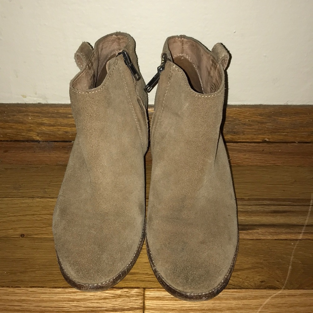 Madewell taupe booties